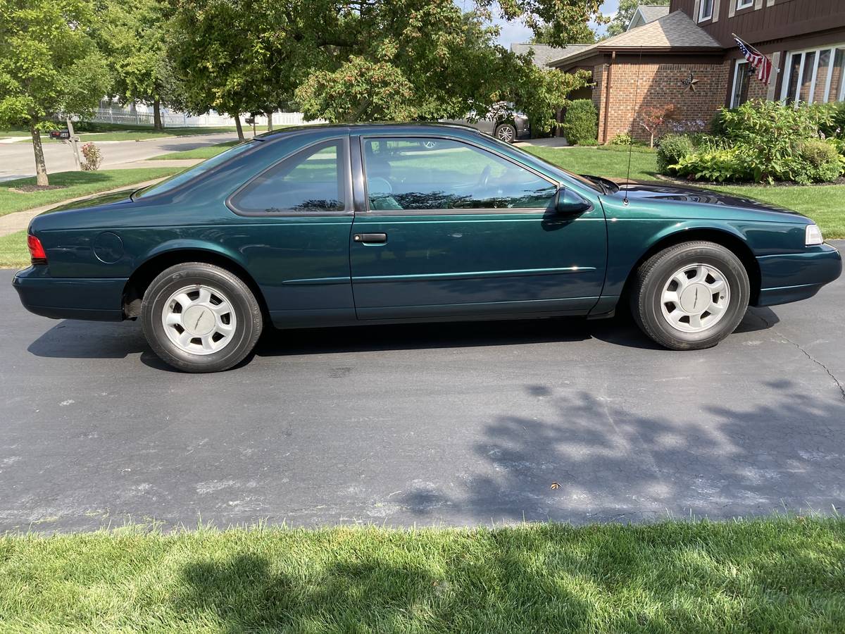 Ford-Thunderbird-lx-v8-1994-green