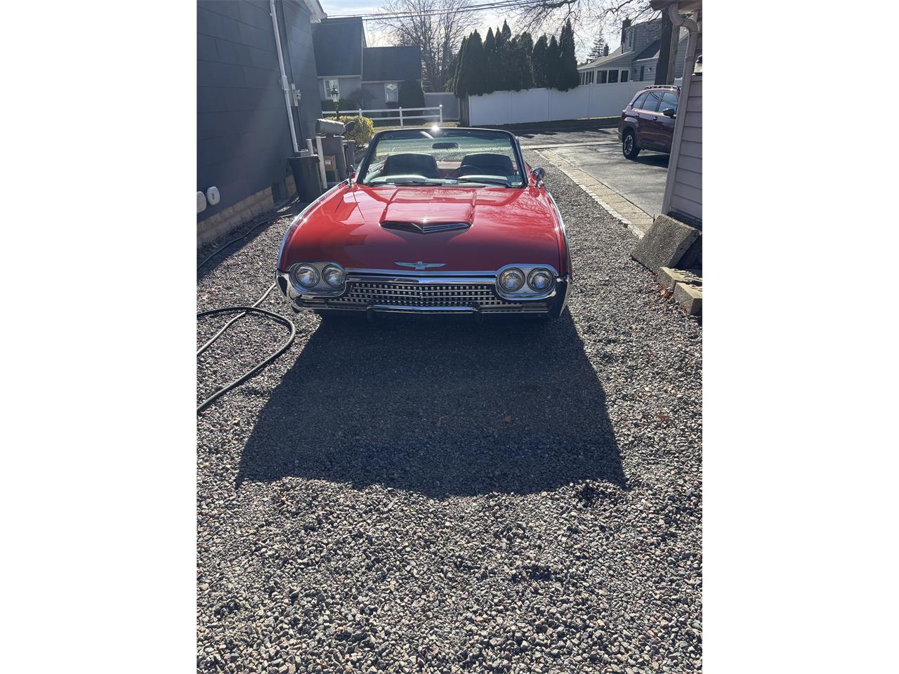 Ford-Thunderbird-sports-roadster-1962-Red-Black