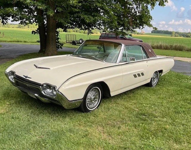 Ford-Thunderbird-super-1963-Off-White-White