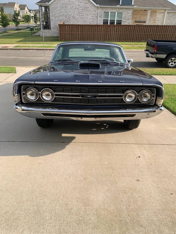 Ford-Torino-1968-blue