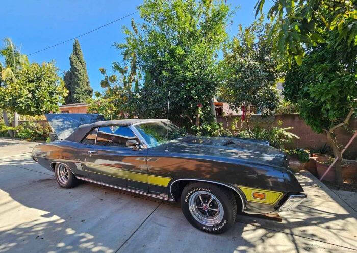Ford-Torino-1970-Black