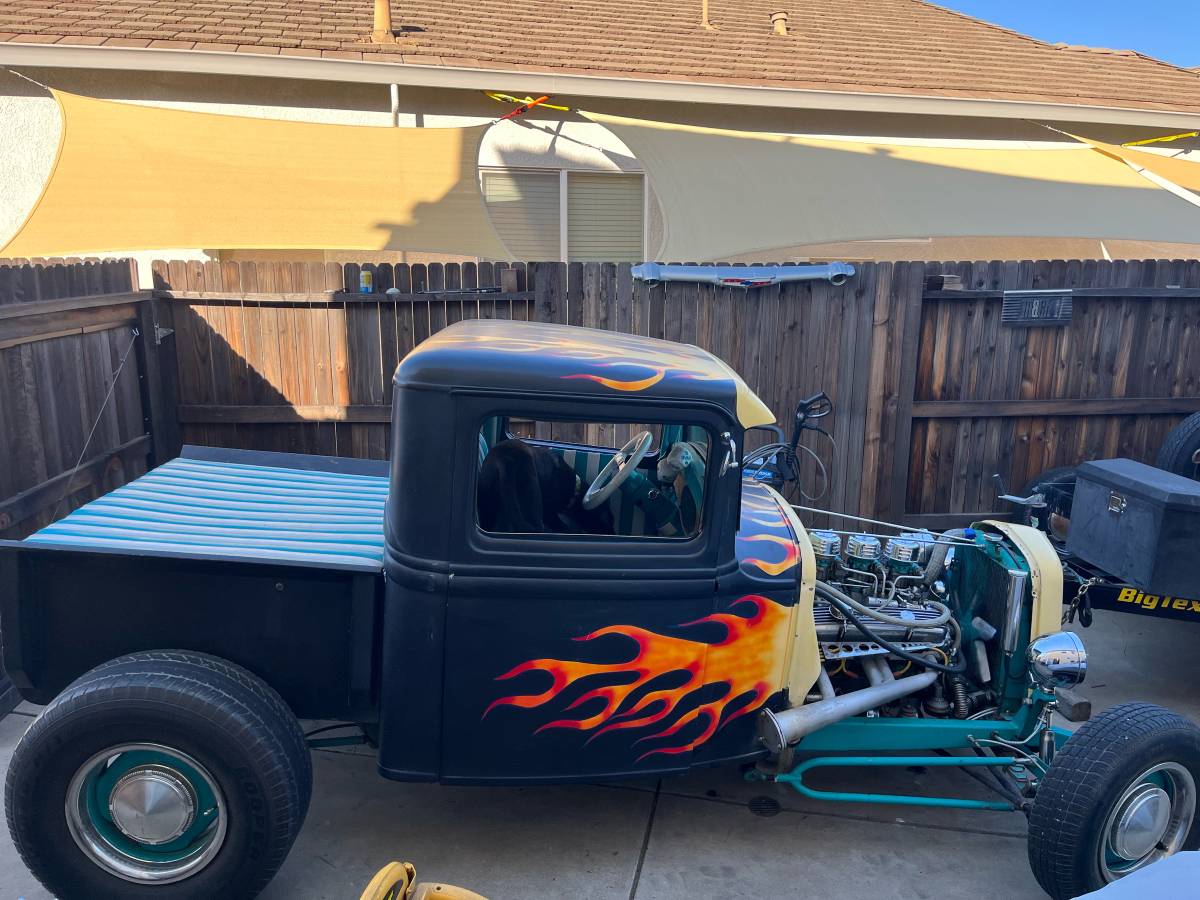Ford-Truck-1933
