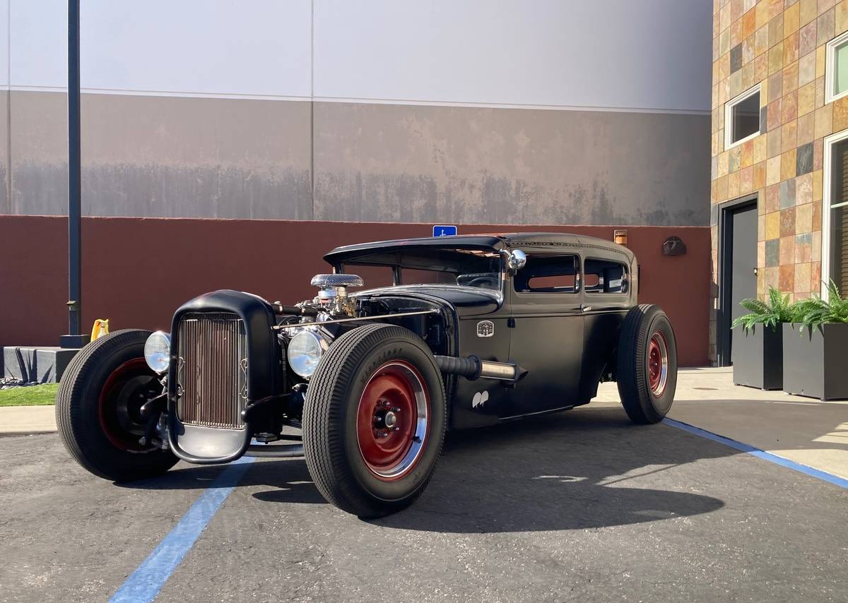 Ford-Tudor-1931-black