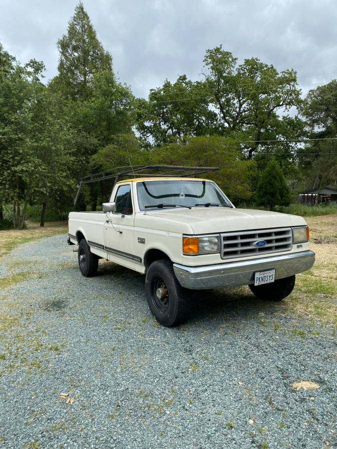 Fordf-250-1990-white