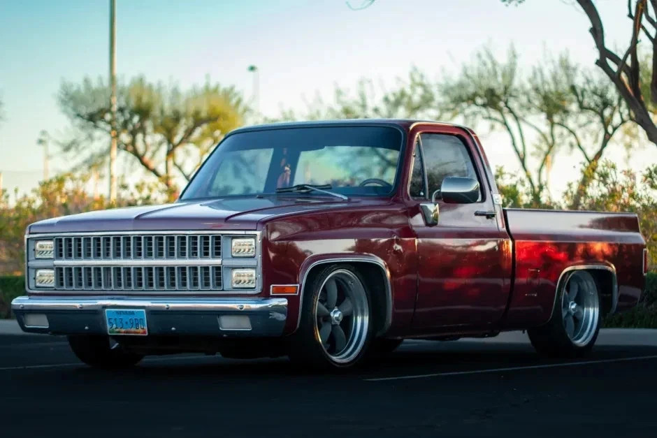 GMC-C1500-1981-Standard-Cab-Pickup-Red