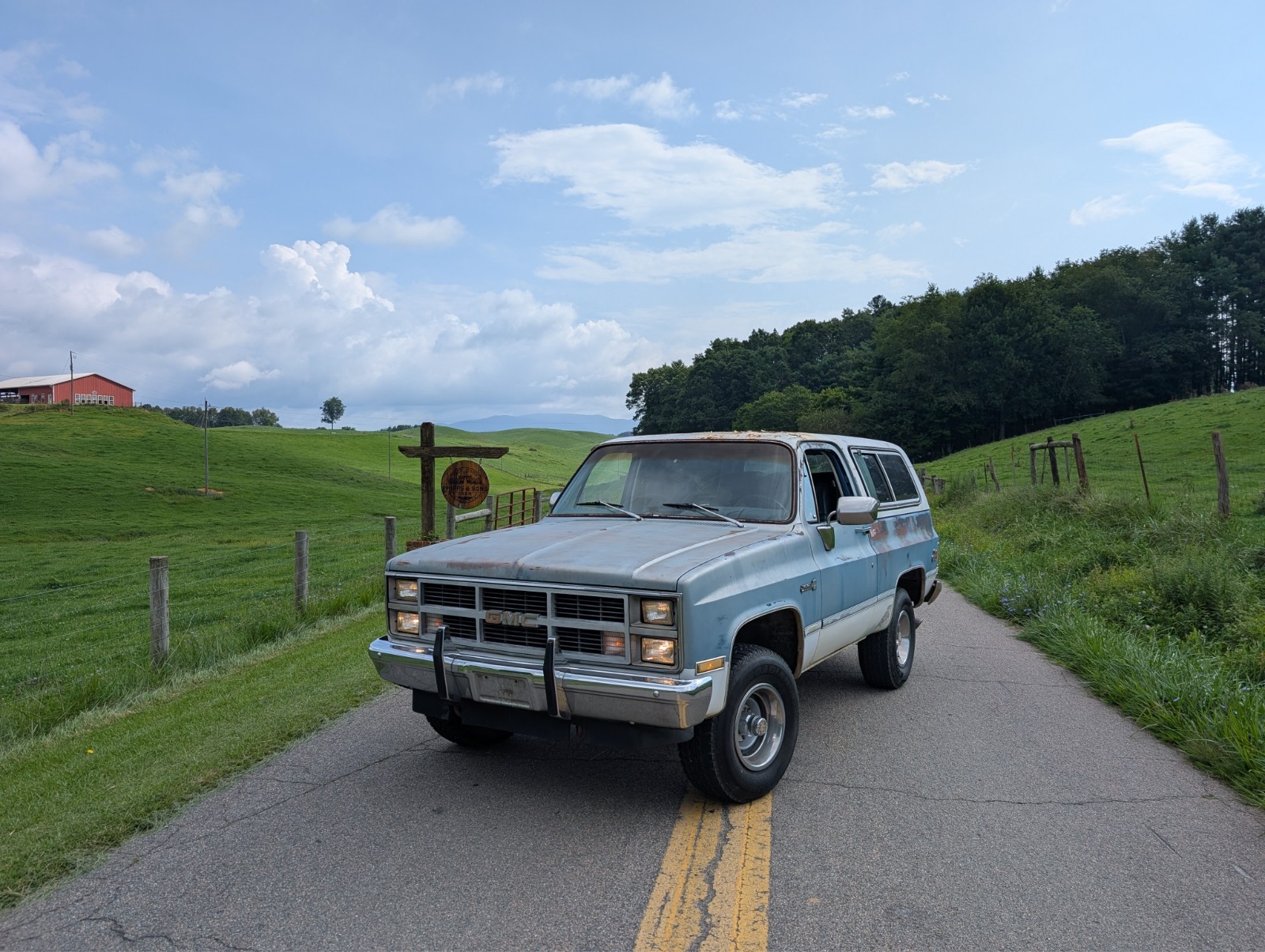 GMC-Jimmy-1983-SUV-Blue