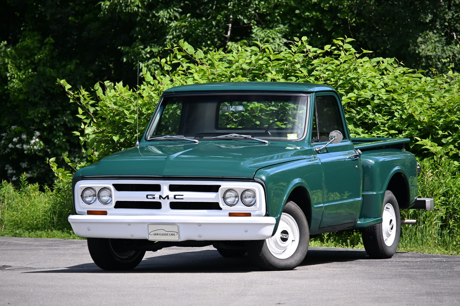 GMC-Sierra-1500-1967-PICKUP