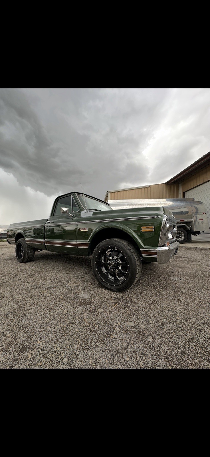 GMC-Sierra-2500-1972-Standard-Cab-Pickup-Green