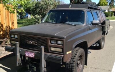 GMC Suburban 1989