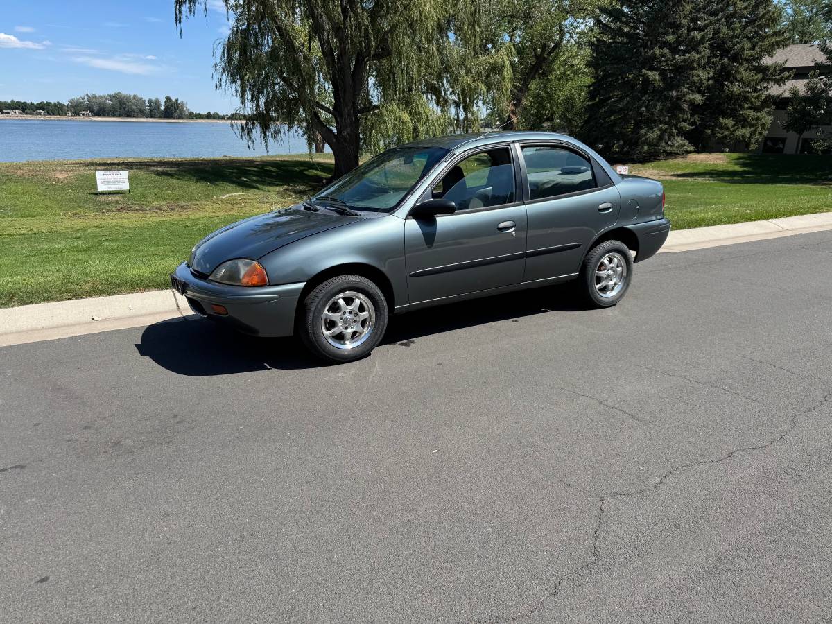 Geo-metro-1996-green