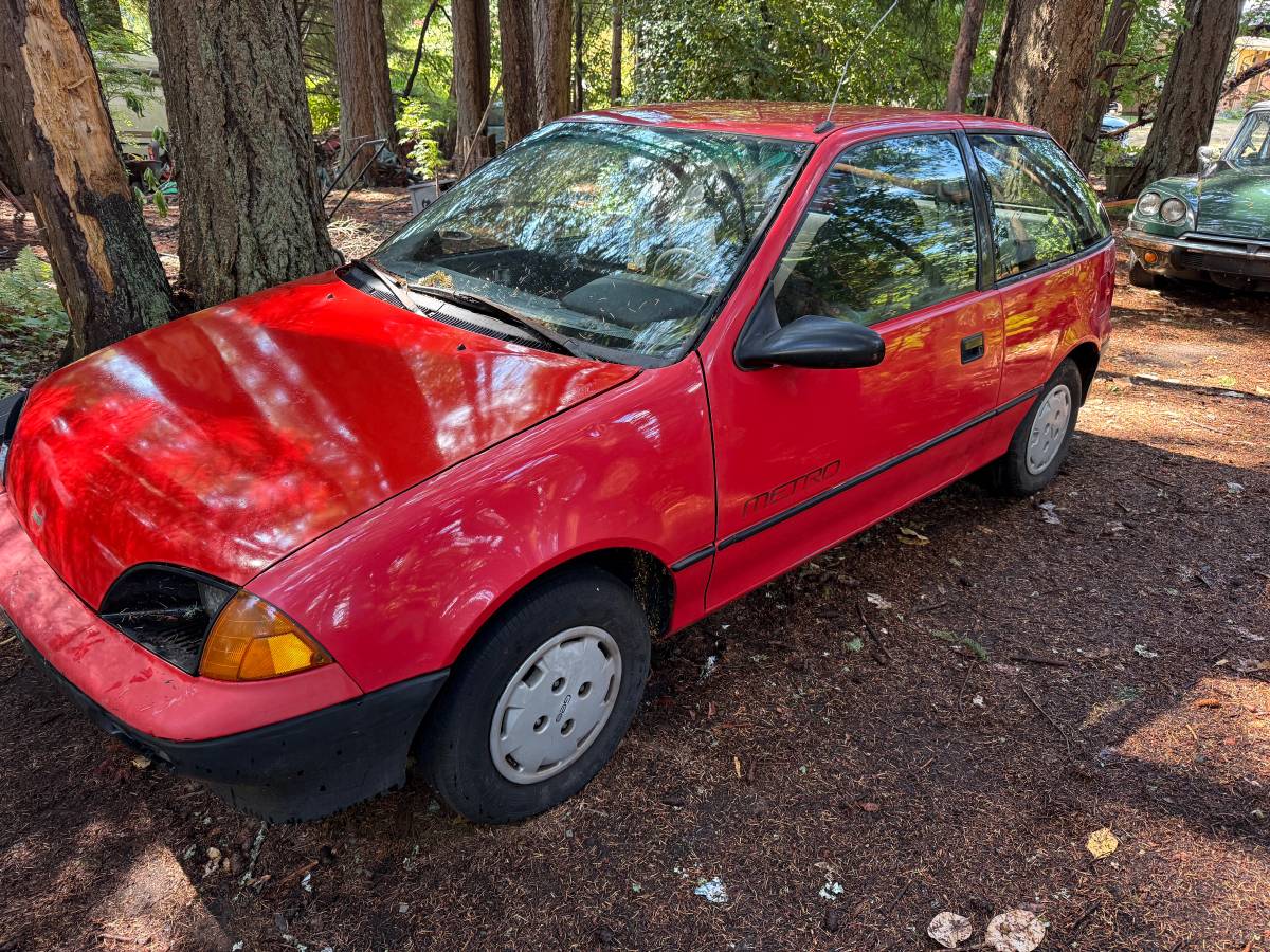 Geo-metro-lsi-1991-Red