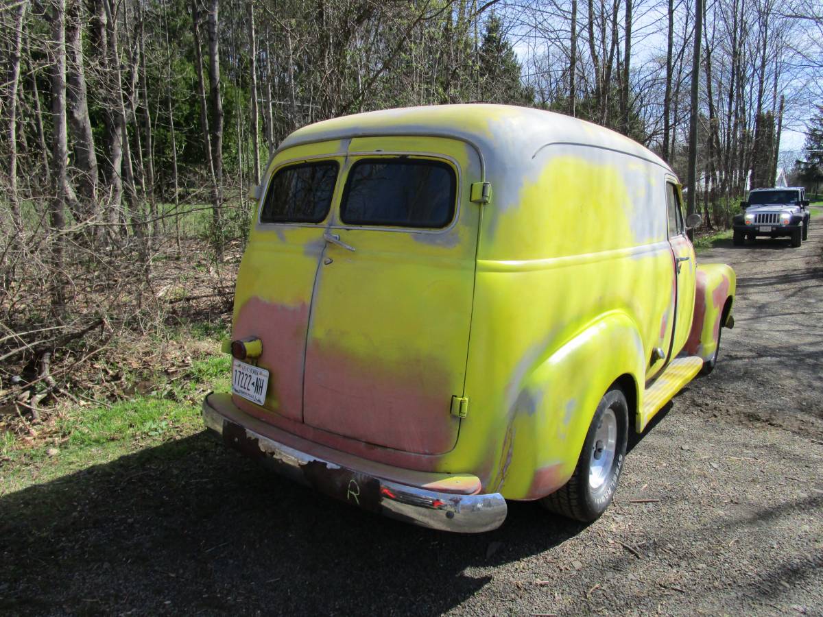 Gmc-1950-yellow