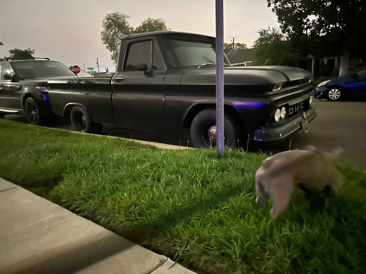 Gmc-1966-black