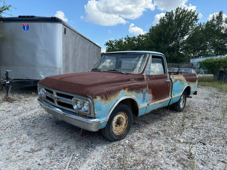 Gmc-Ck-1500-series-1967-Turquoise-Silver