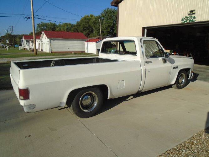 Gmc-Ck-1500-series-1985-White