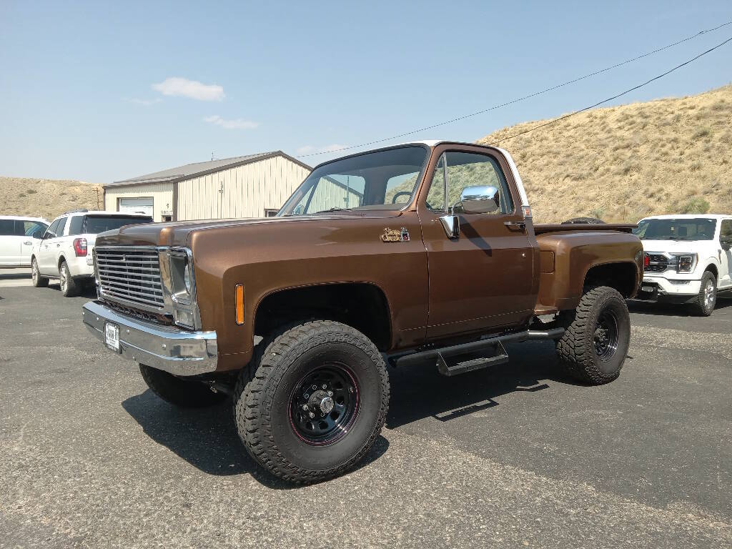 Gmc-Classic-sierra-1979-Brown-Tan