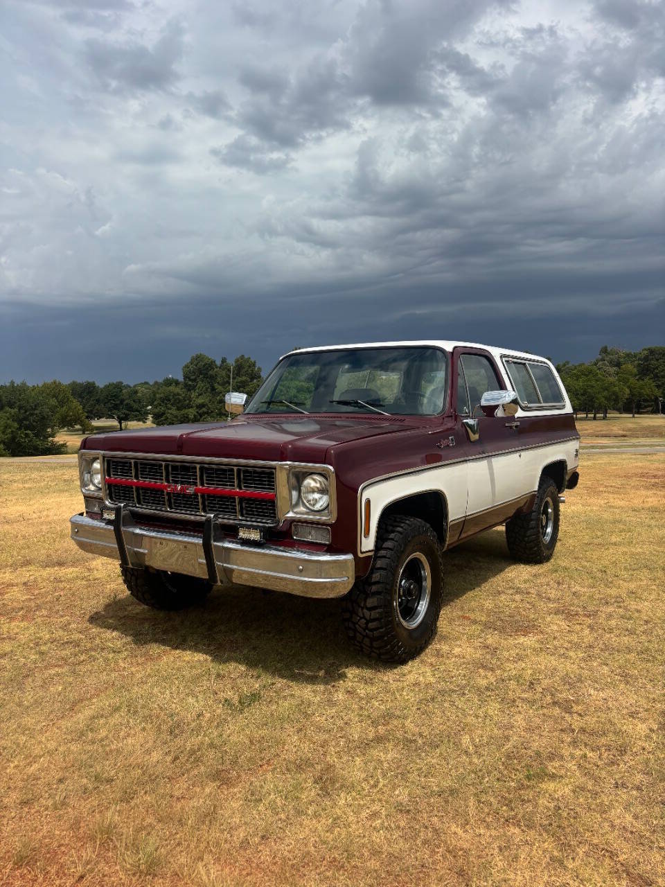 Gmc-S-15-jimmy-1978-Burgundy-amp-White-Maroon