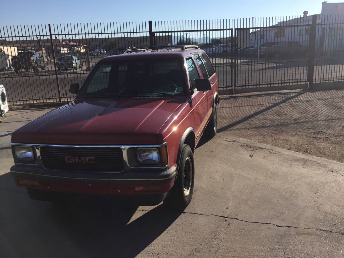 Gmc-S15-utility-12-ton-nominal-jimmy-1994-red