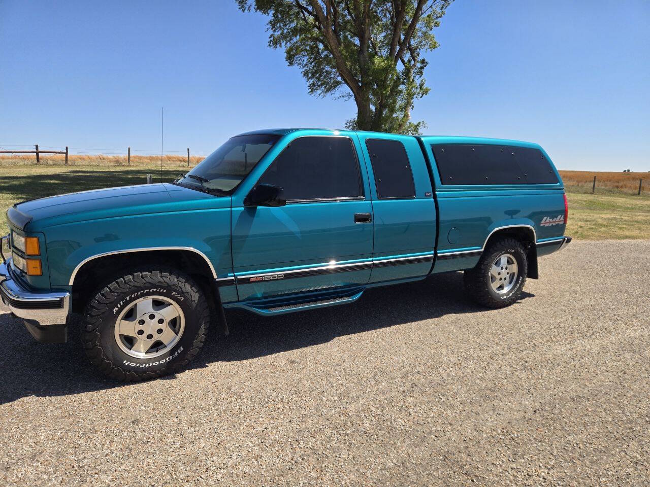 Gmc-Sierra-1500-1995-Green-Gray