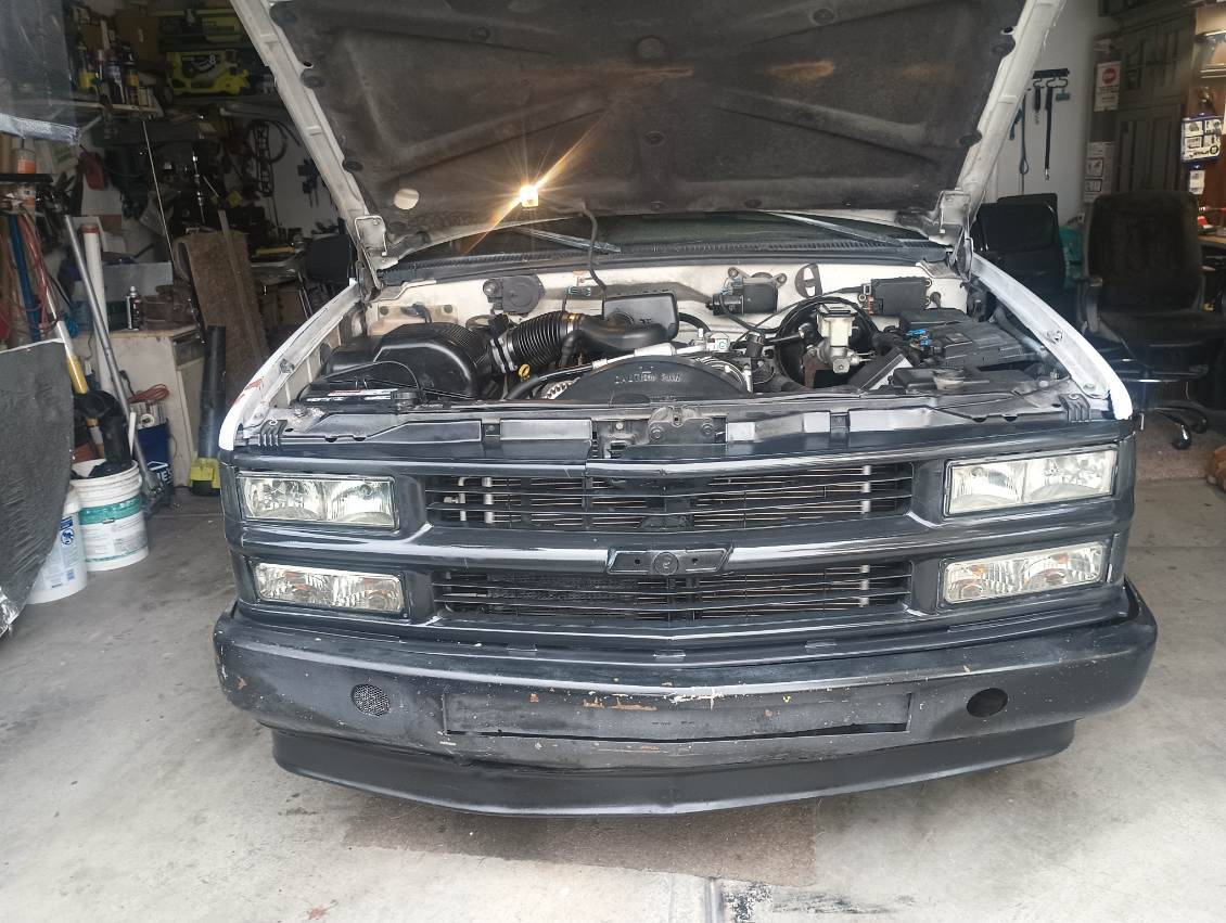 Gmc-Sierra-1500-1996-white