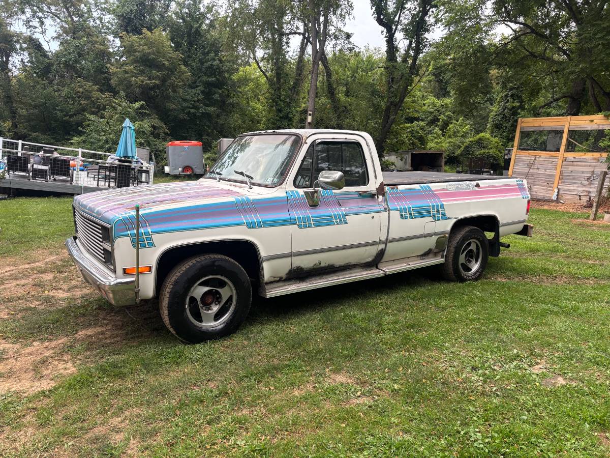Gmc-Sierra-2500hd-1982