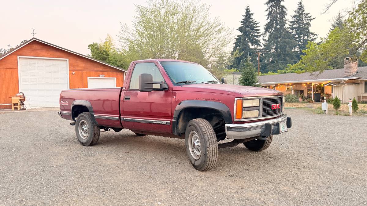 Gmc-Sierra-34-ton-nominal-1993