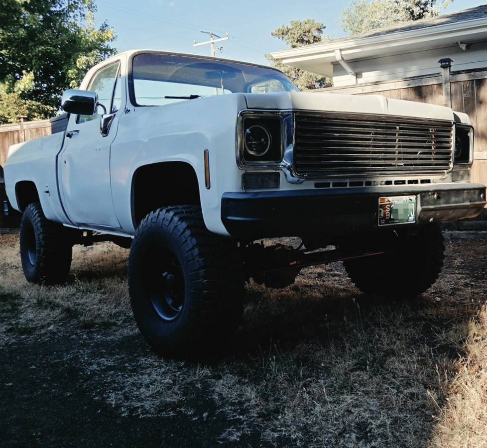 Gmc-Sierra-4x4-1978-white