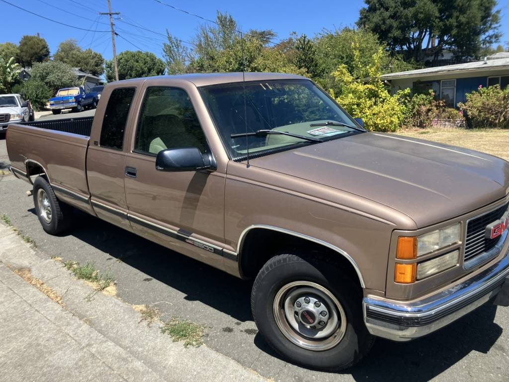 Gmc-Sierra-c2500-sle-1996-brown