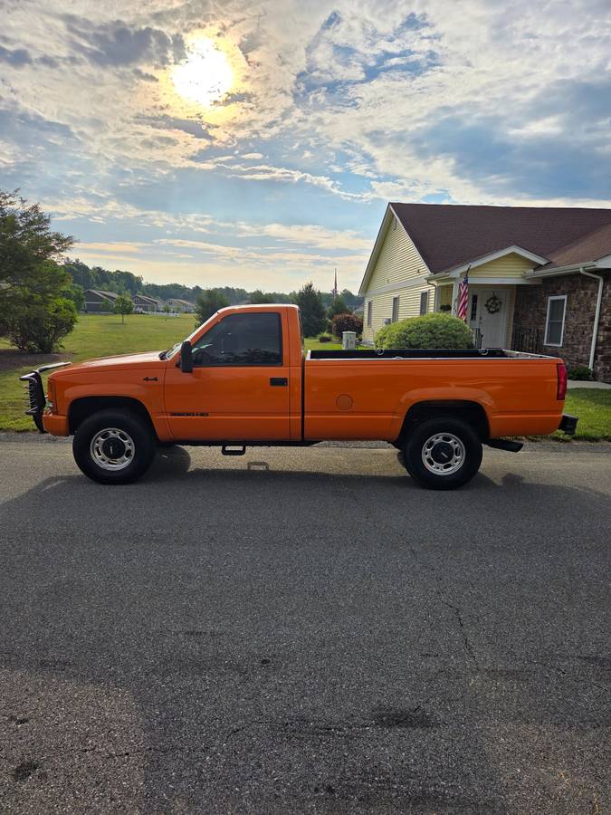 Gmc-Sierra-k3500-1988-orange