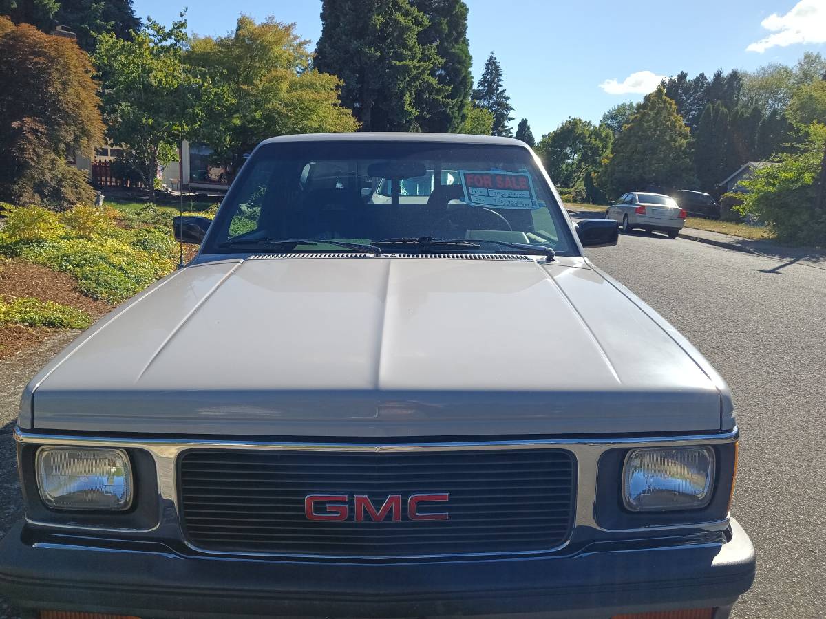 Gmc-Sonoma-1993-grey