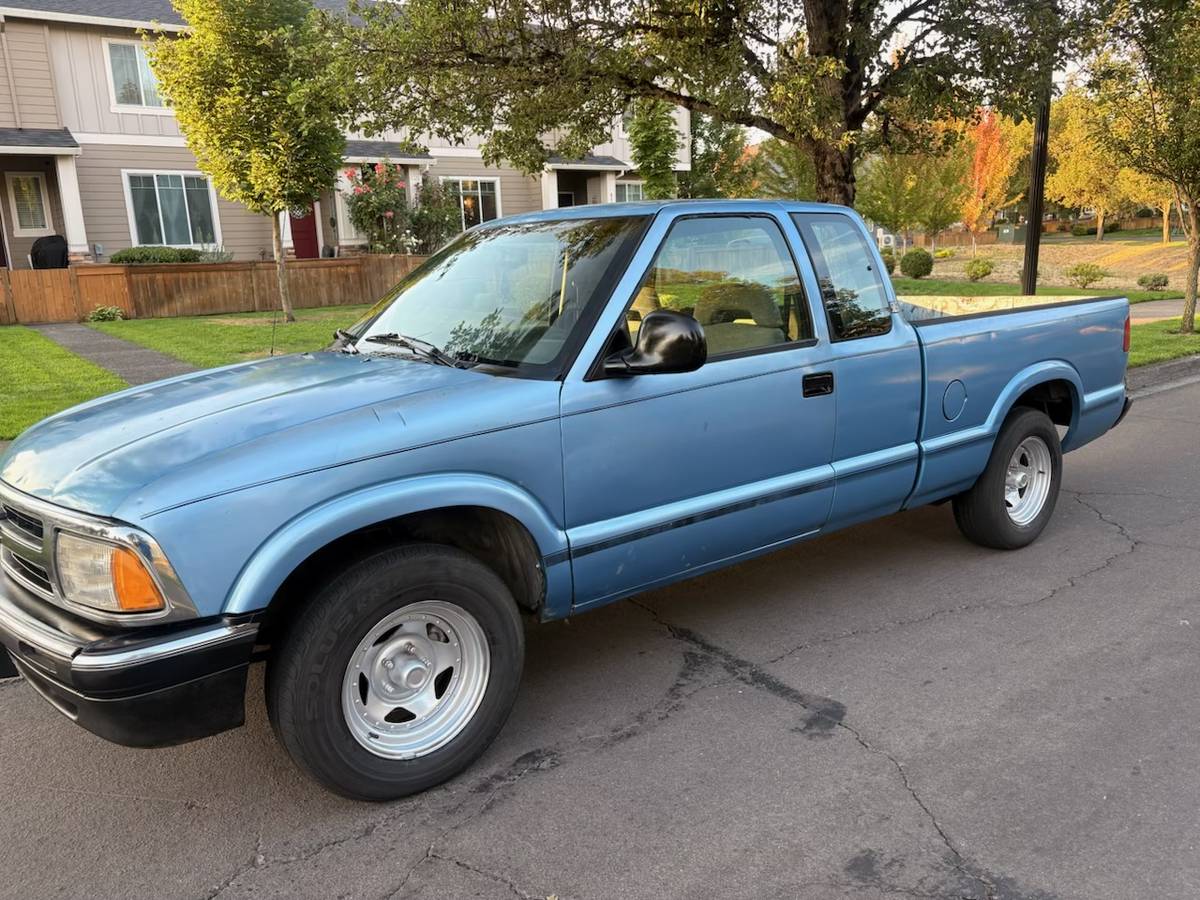 Gmc-Sonoma-1996-blue
