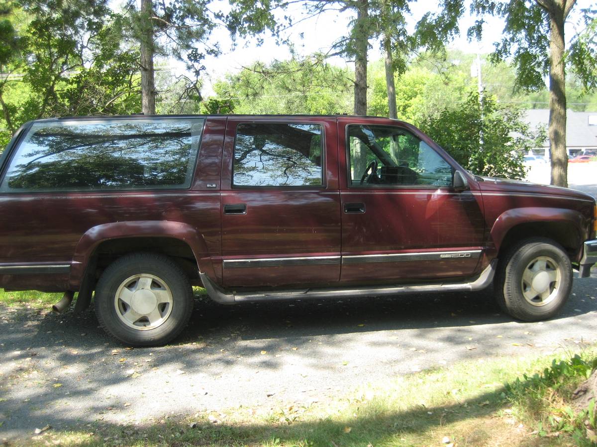 Gmc-Suburban-1500-1994