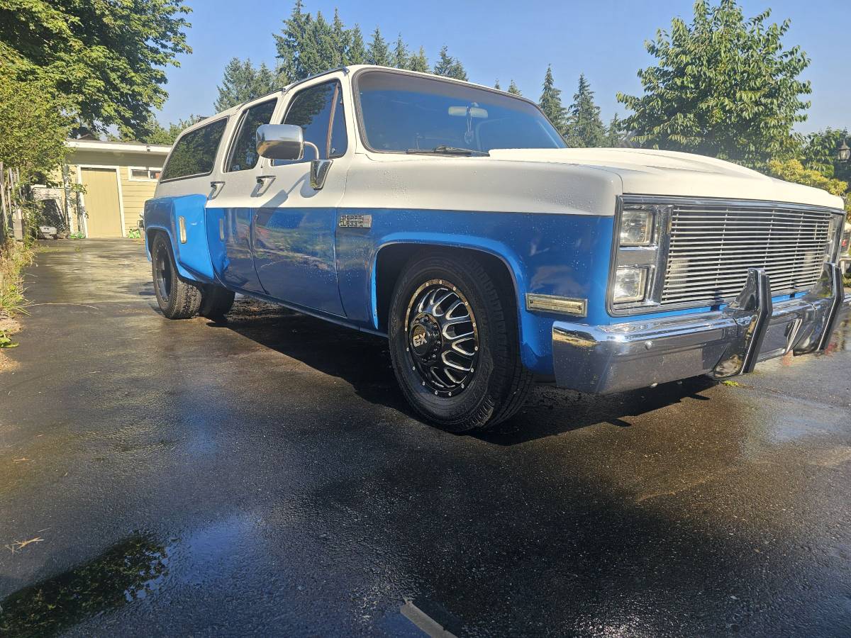 Gmc-Suburban-2500-1986-custom Gmc-Suburban-2500-1986-custom