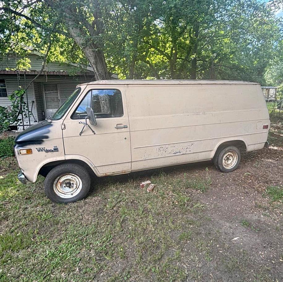 Gmc-Vandura-1977