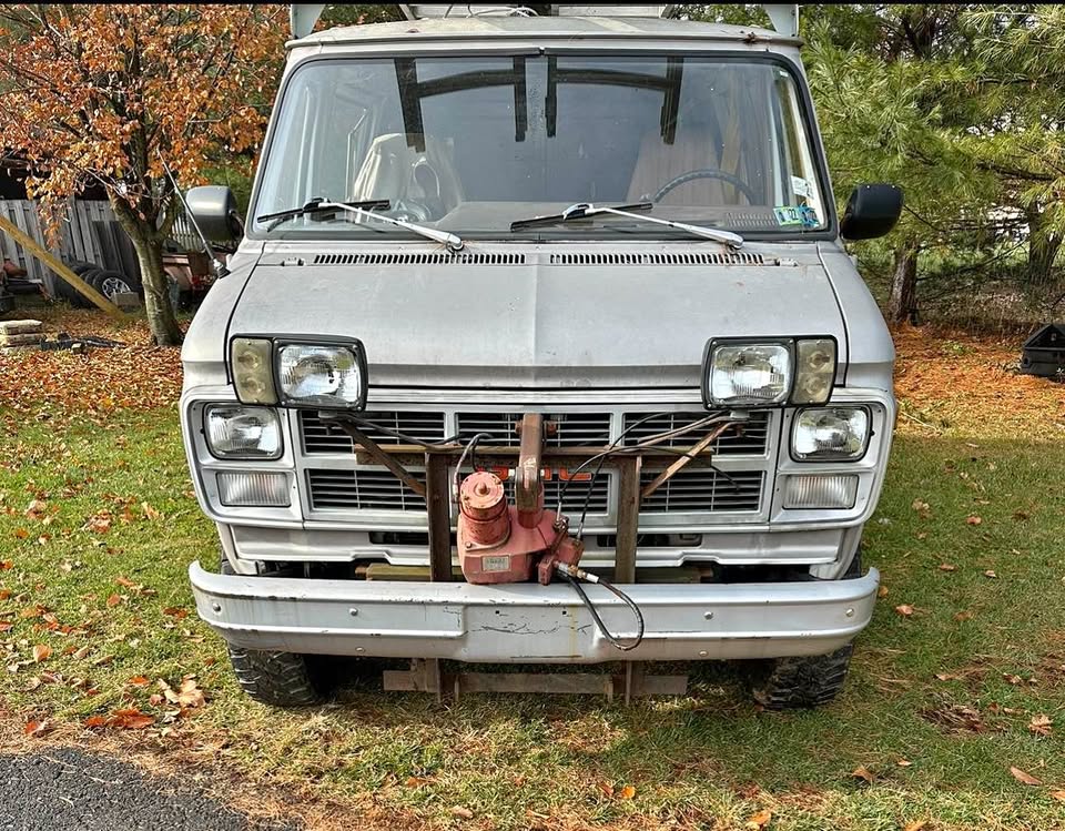 Gmc-Vandura-1984