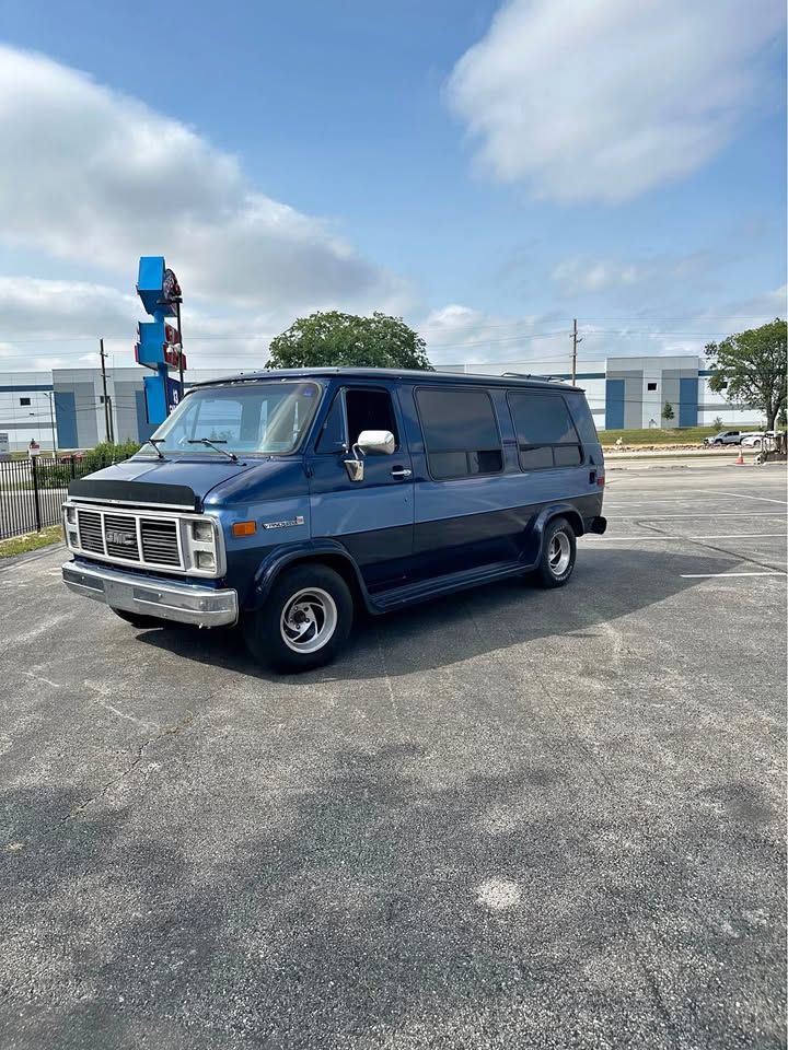 Gmc-Vandura-1988