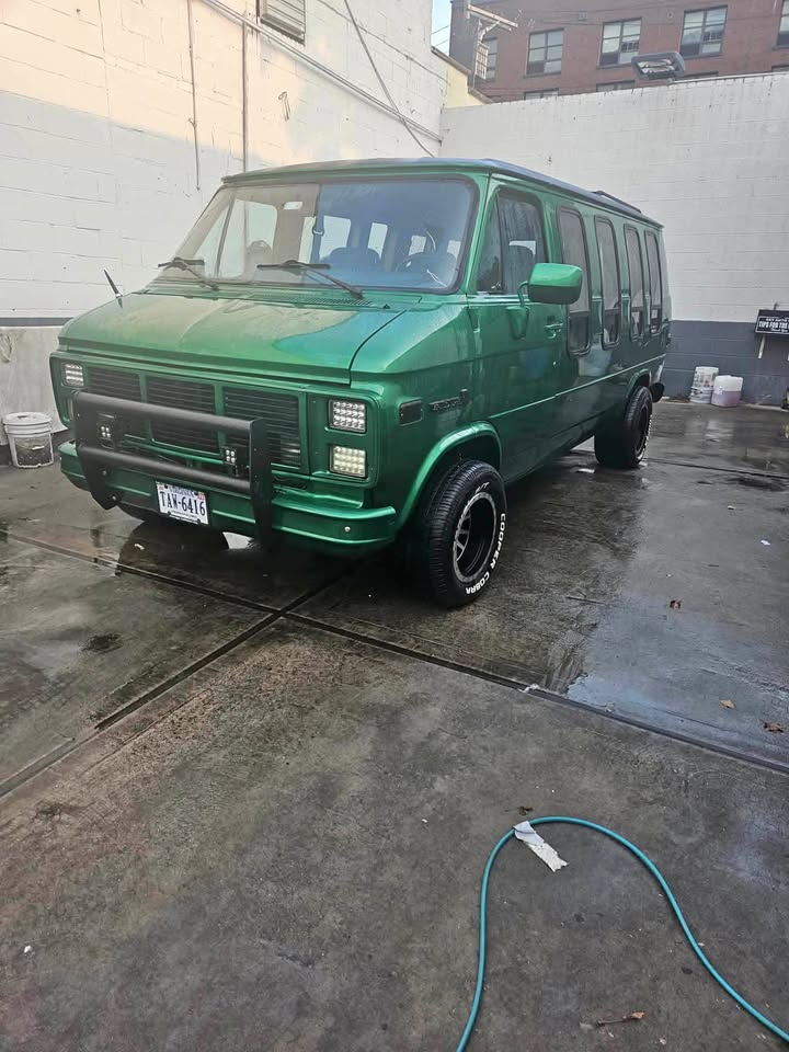 Gmc-Vandura-1991