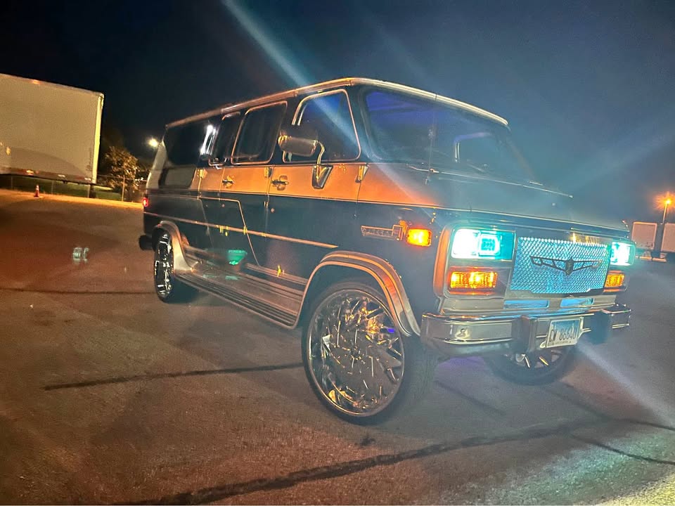 Gmc-Vandura-1994