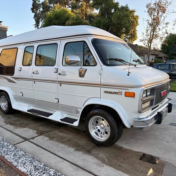 Gmc-Vandura-1995