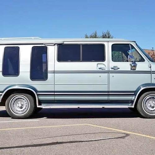 Gmc-Vandura-g2500-1983