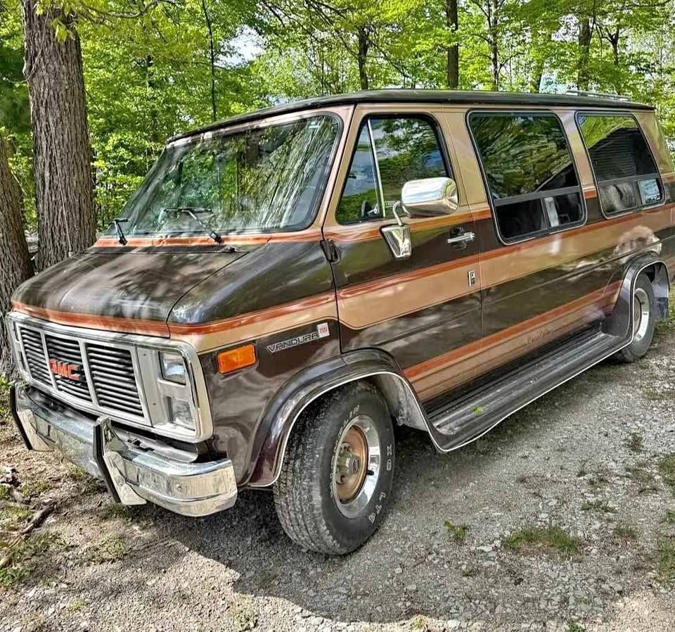 Gmc-Vandura-g2500-1986