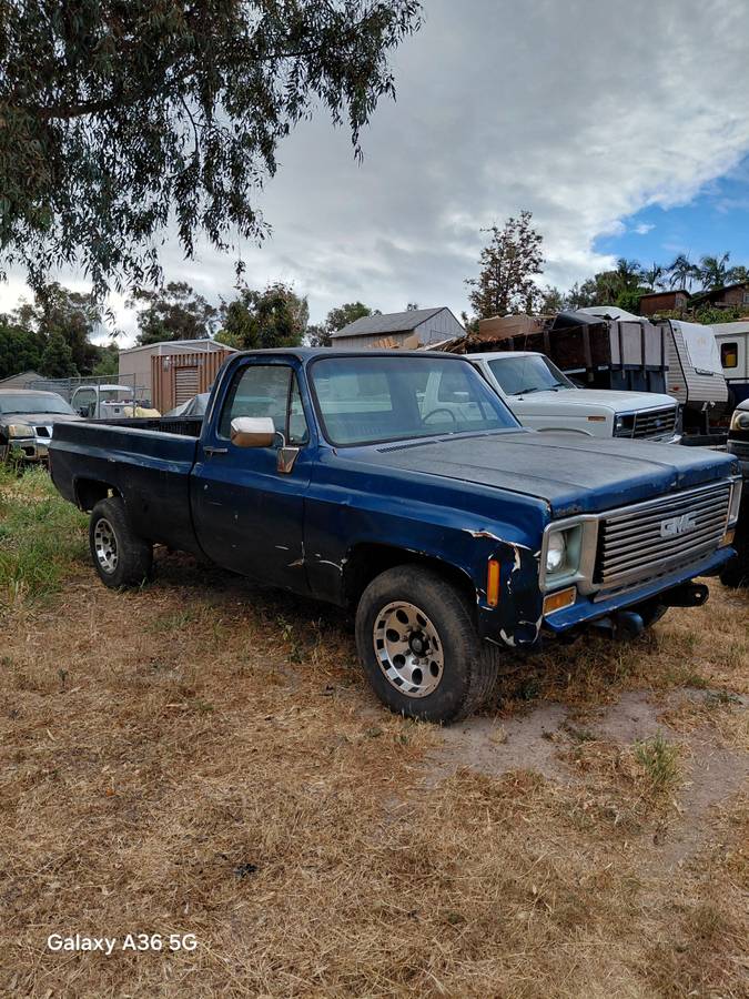 Gmc-chevy-1975-Blue
