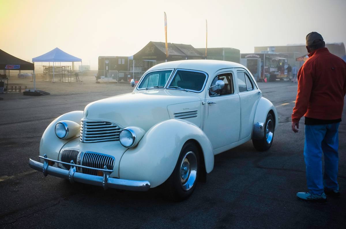 Graham-hollywood-1941-custom