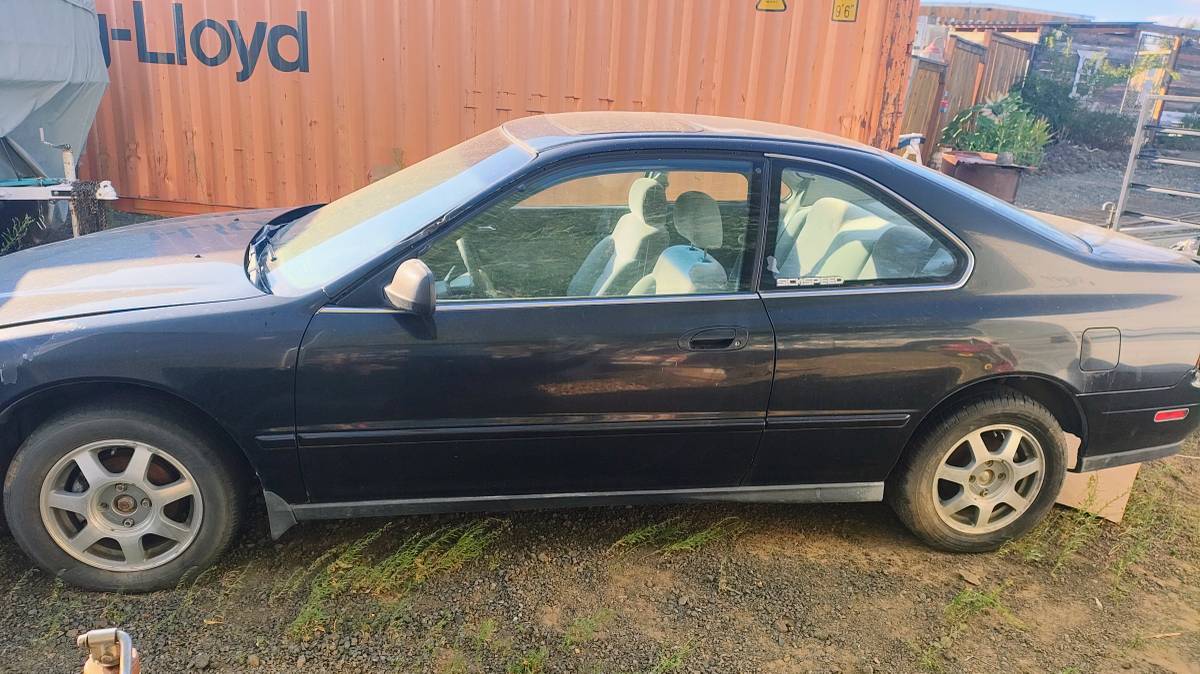 Honda-Accord-ex-1995-black