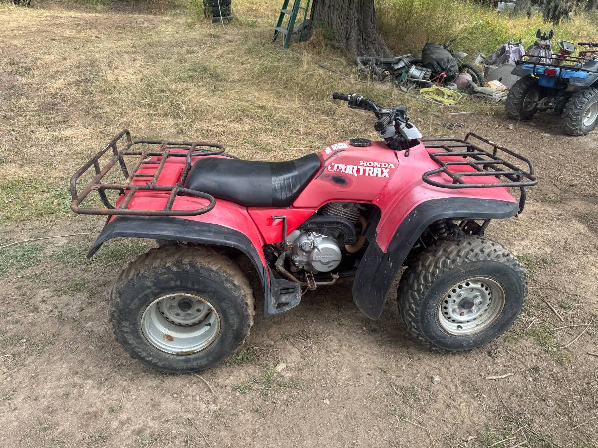 Honda-Fourtrax-1991-red