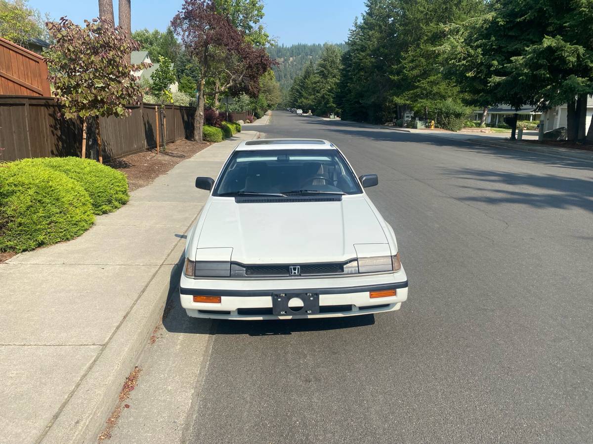 Honda-Prelude-1986-white