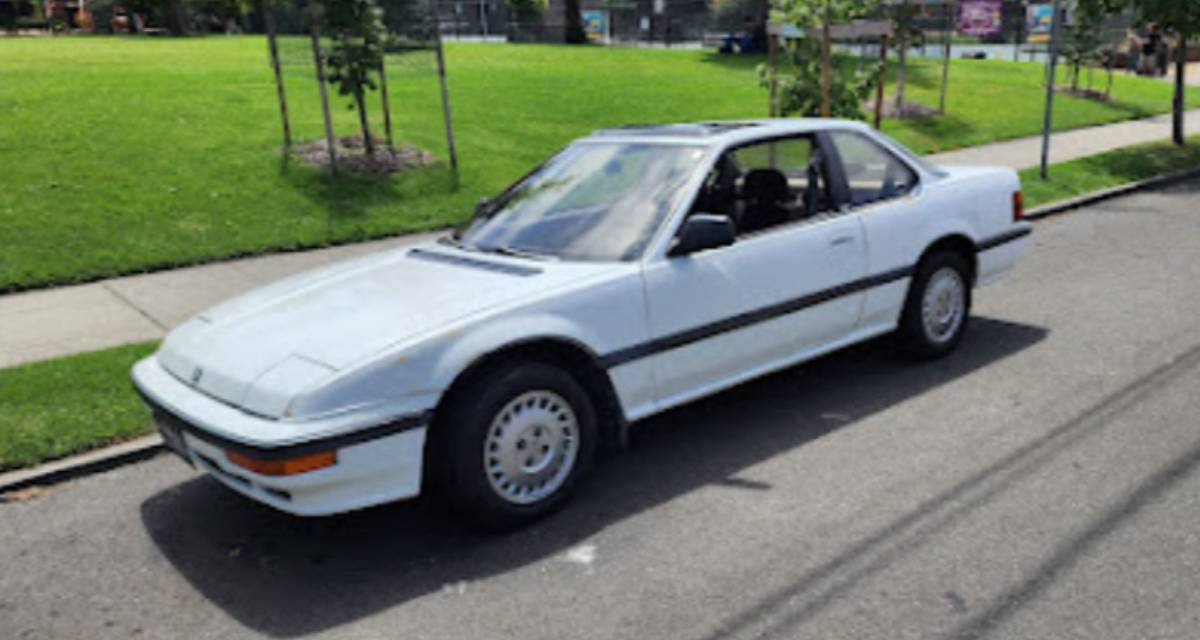 Honda-Prelude-si-with-4-wheel-steering-1988-White