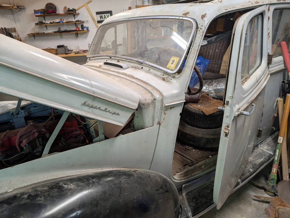 Humber-super-snipe-1951-grey