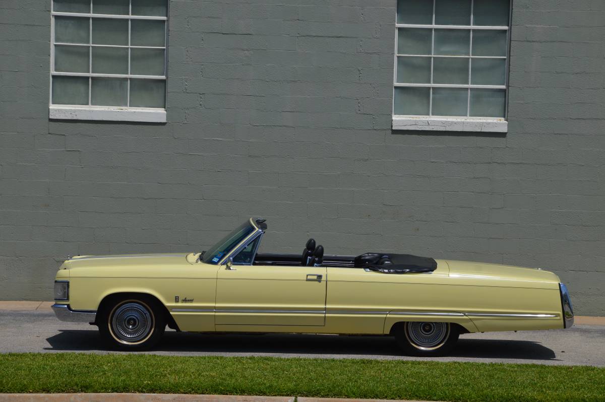 Imperial-Crown-conv-1967