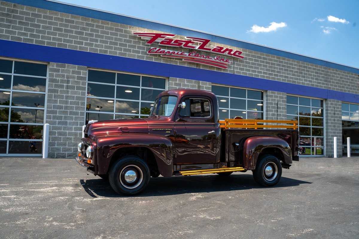 International-1954-Pickup-Truck-Tan